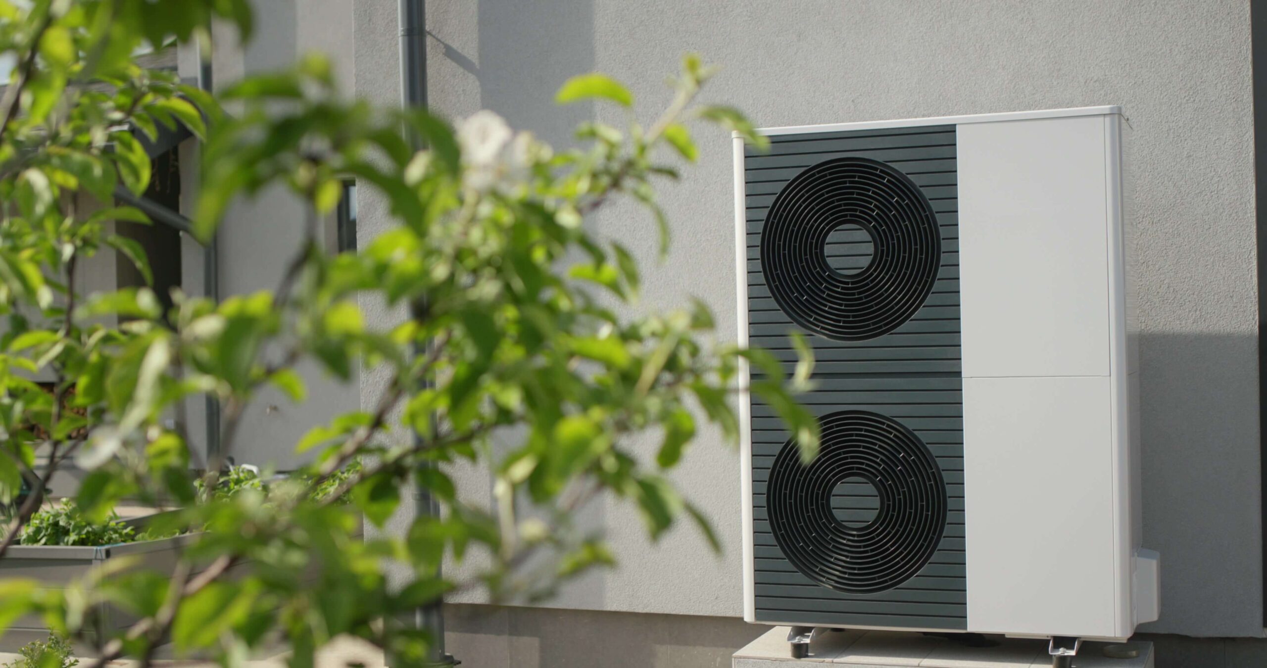 Air source heat pump